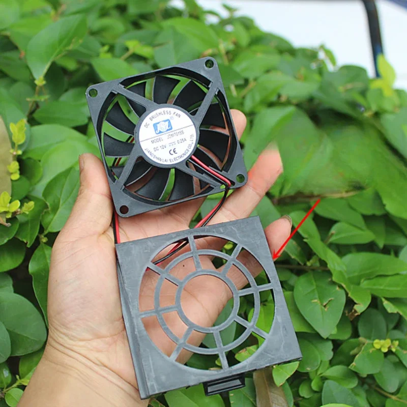 Mini DC 3V 12V 3W 70mm*70mm Brushless Fan 7015 Cooling Fan with Protective Cover