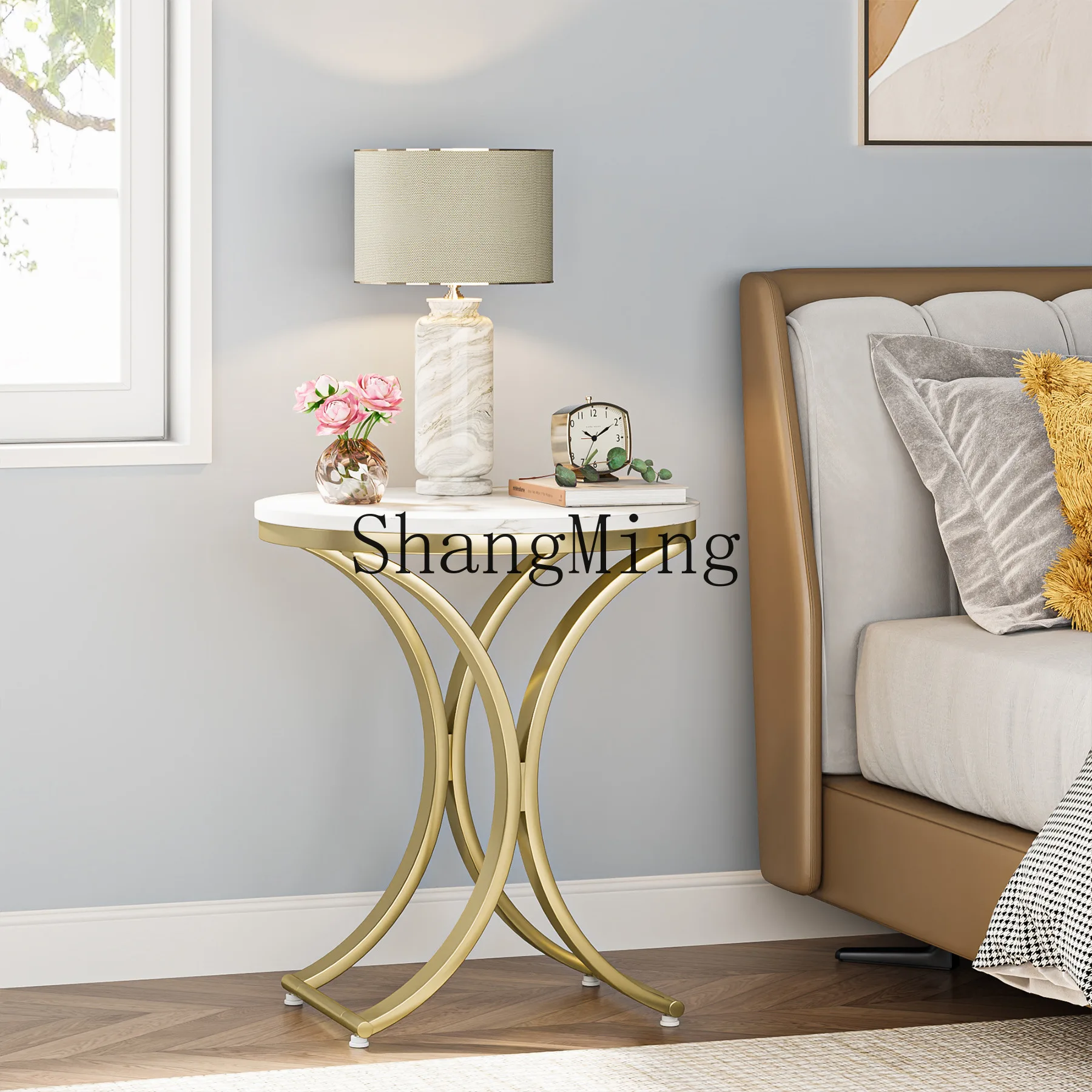 SM new minimalist sofa table small apartment against the wall round edge table coffee table metal skeleton