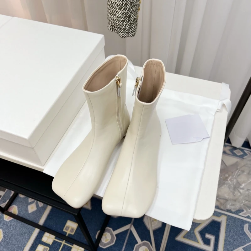 

Autumn Winter new fashion comfortable leather real heel thick boots short legs long square head temperament fashion Ankle boots women plates boots