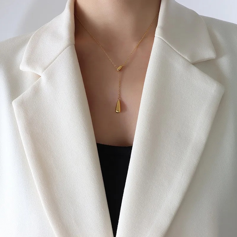 Halskette mit quadratischem Wasserform-Anhänger aus Edelstahl 316, Damenmode, schwarze Acrylkette im Multi-Stil, besonderer Produktschmuck – Detail 9