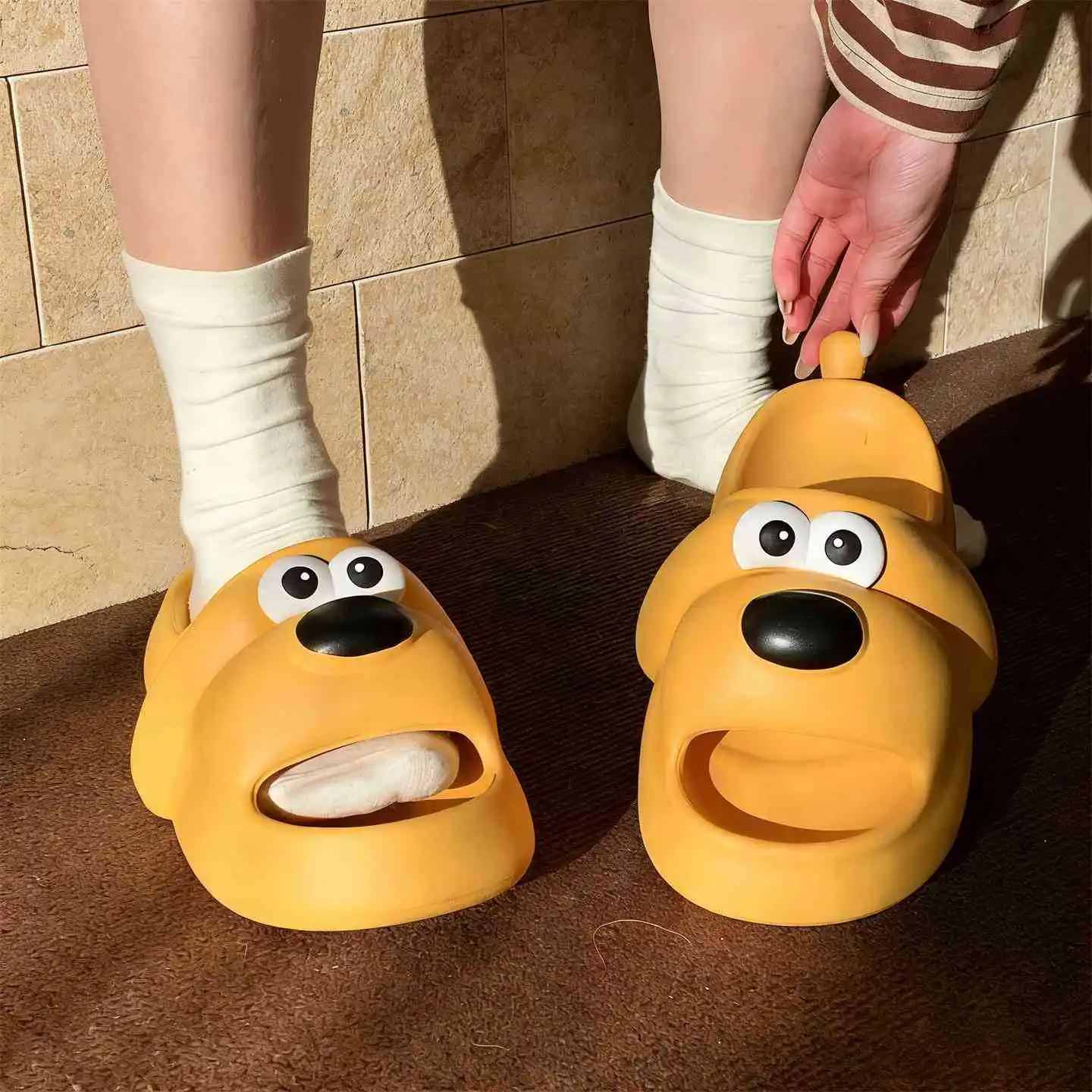 

Summer Women's Cartoon Dog Shaped Indoor and Outdoor Dual-use Slippers EVA Soft Rubber Anti Slip Home Sandals