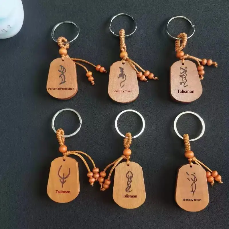 Natürlicher Schlüsselanhänger aus Pfirsichholz mit chinesischem Tierkreiszeichen, handgeschnitzt, Glücksbringer für den täglichen Gebrauch, Geschenk für Freunde und Familie – Detail 2