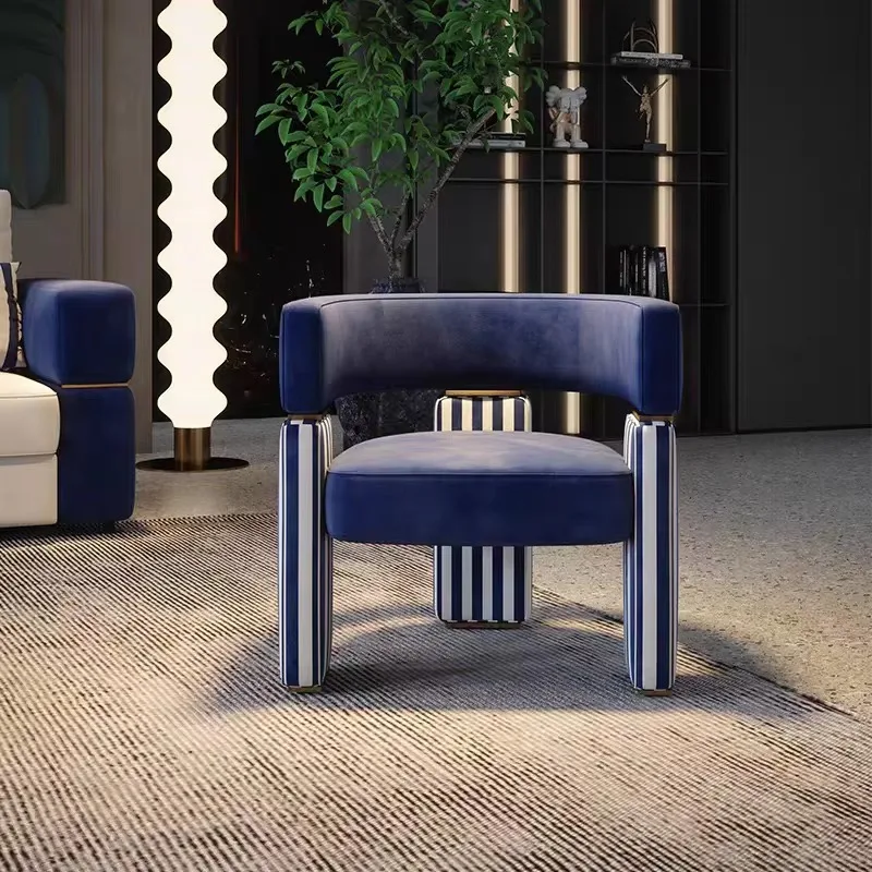 Italian Minimalist Light Luxury Leisure Chair, Coffee Shop Hotel Negotiation Chair, Single Sofa