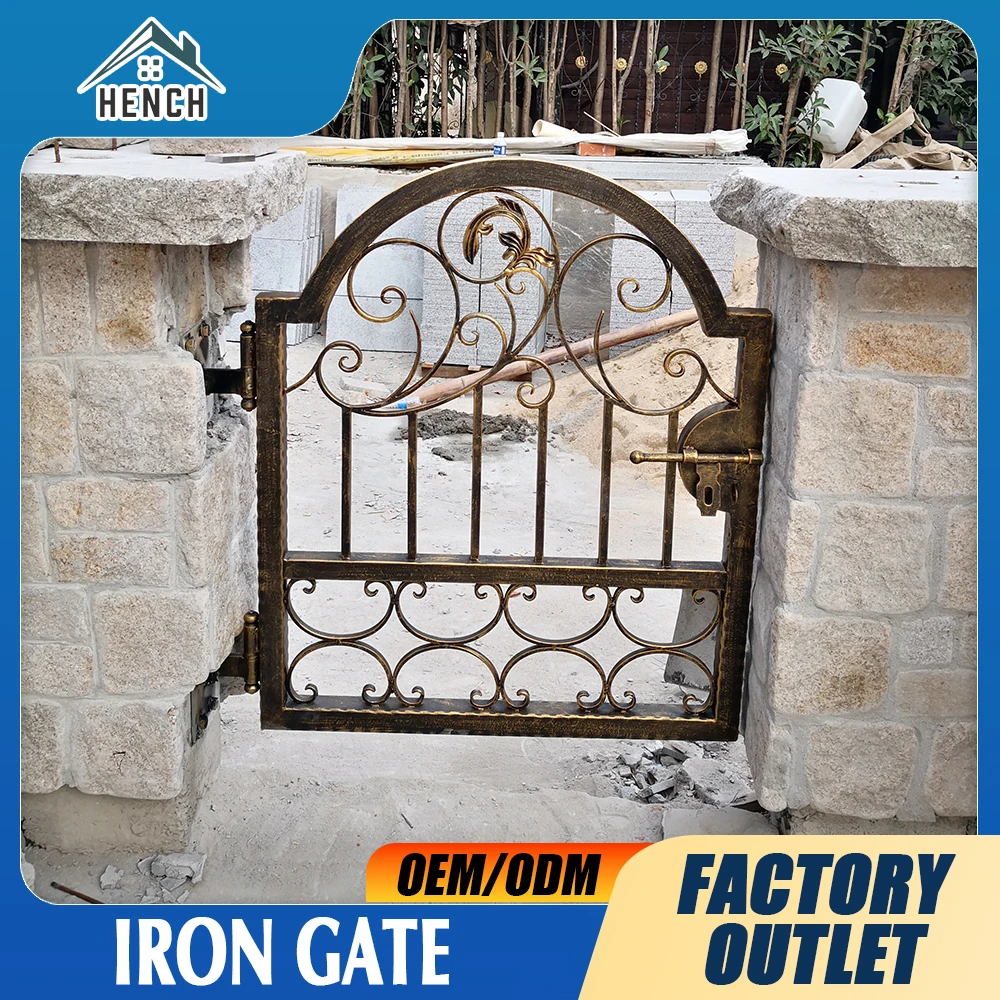 

China Wrought Iron Gate Driveway Gate Design
