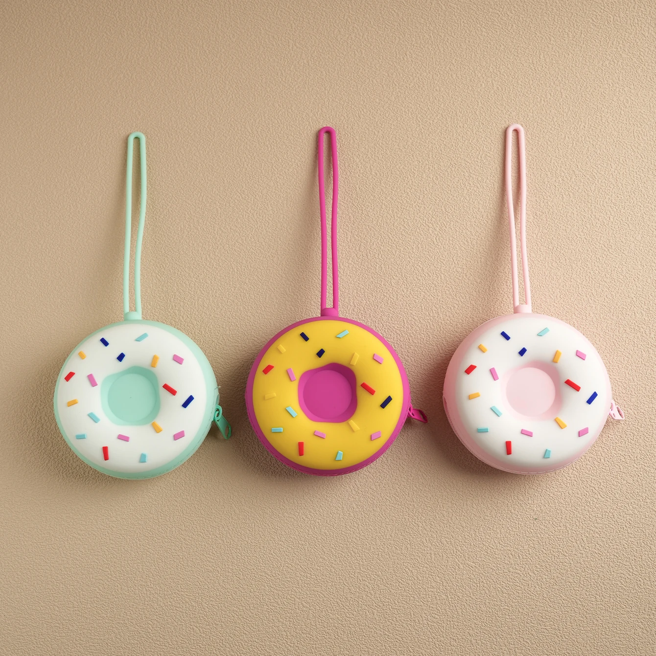 1PCS Baby Silicone Pacifier Storage Case New Donut Shape Pacifier Holder Portable Pacifier Cover Pouch Box Nipple Accessories