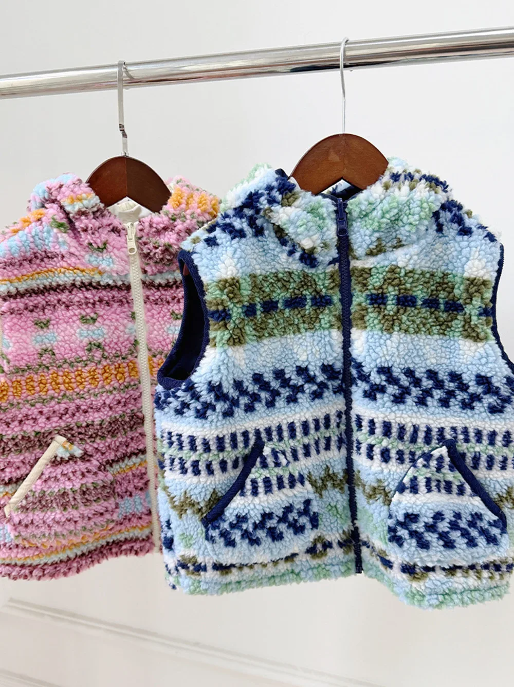 Autumn winter boys' and girls' vest clothes baby jackets kids casual warm coat Lambswool reversible Practical jacket