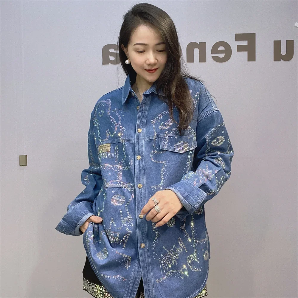 Women Hot Drilling Animals Sequined Denim Shirt Autumn Rhinestones Jeans Jacket Crystal Cowboy Cardigan Single Breasted Tops