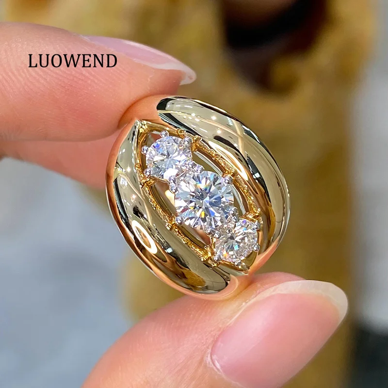LUOWEND 100% 18K Yellow Gold Rings Real Natural Diamond Luxury Three-Stone Diamond Ring for Women High Wedding Jewelry