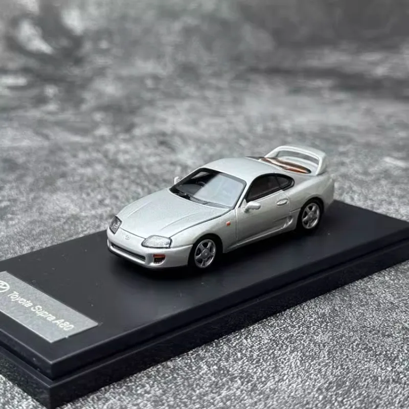 1:64 Toyota Supra Suba 4th generation Mk4 A80 diecast alloy model, boys collection of decoration toys, holiday gifts to friends.