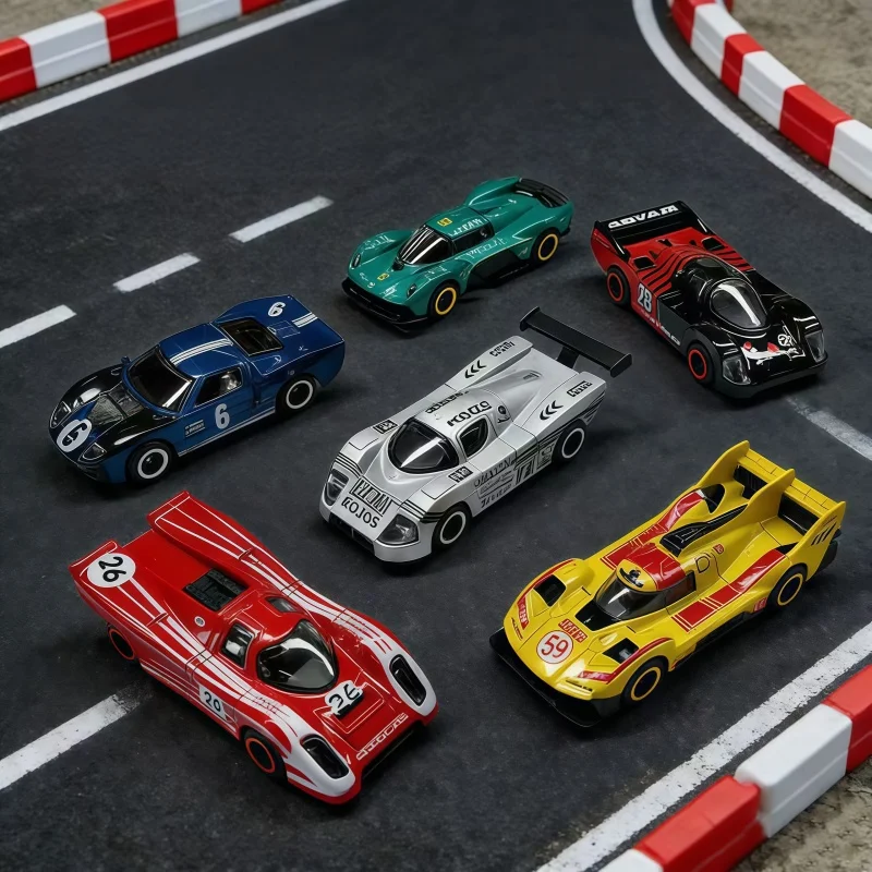 6‑Pack Mini Diecast Racing Car Models 1/64 Scale Alloy Sliding Vehicle Set Vintage Track‑themed Collectibles Desktop Decoration