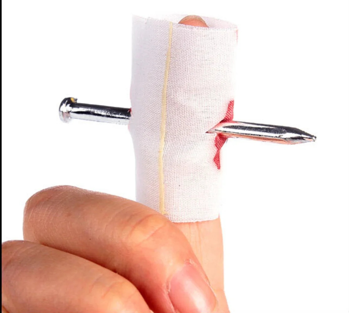 20 Halloween Kids Gags Practical Jokes Toy Pcs Prank Maker Trick Novelty Funny Joke Costume Props Fake Nail Through Finger Trick