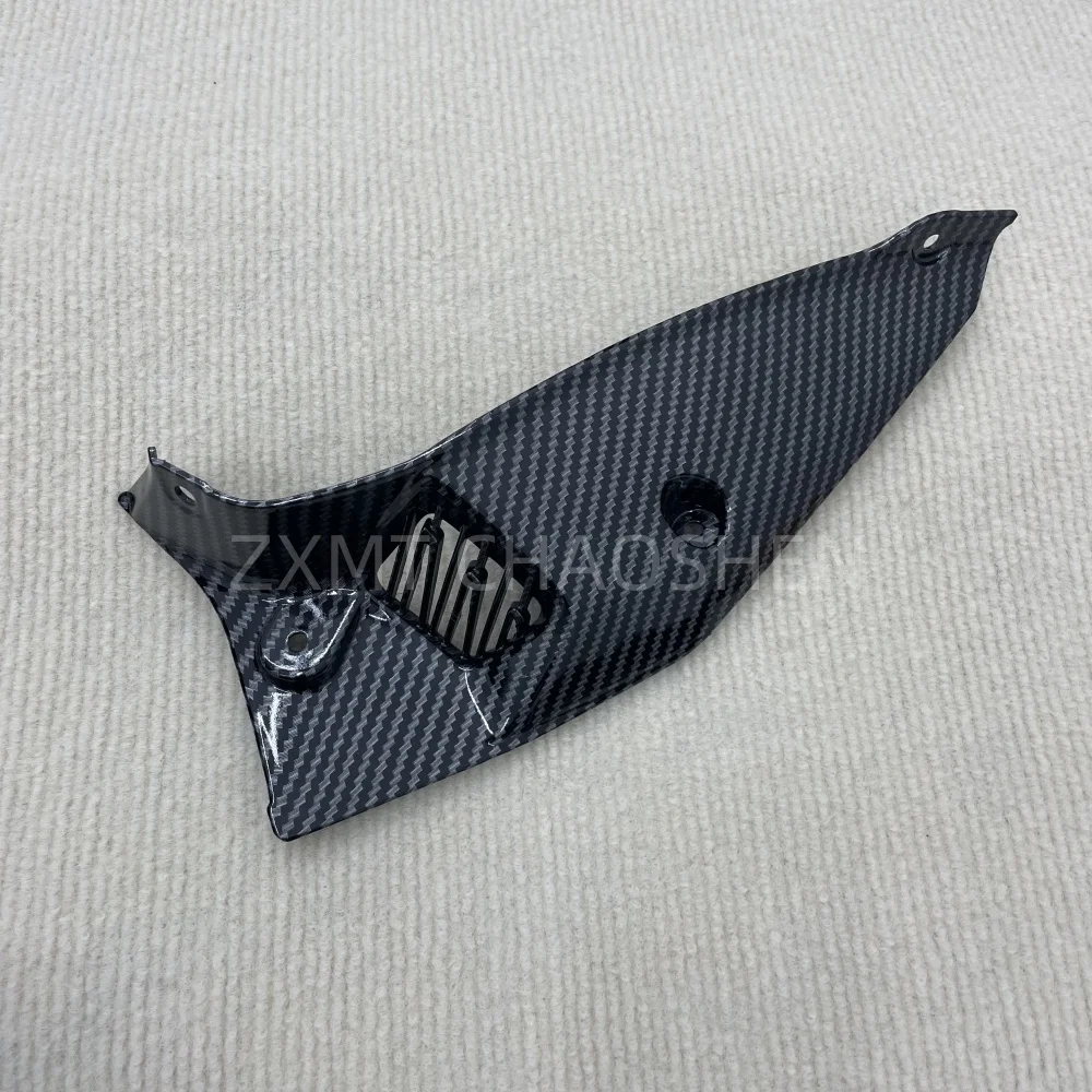 The ABS Motorcycle Fairing is suitable for Z900 ventilation plate 2020,2021,2022,2023,2024 carbon fiber coating