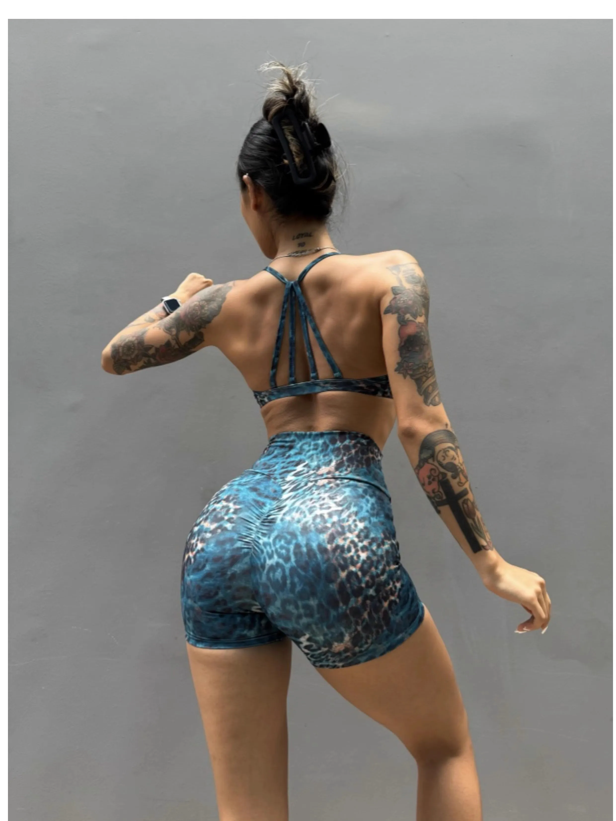 Hotselling Women's Yoga Sets Sexy Deep Low Bras Beauty Umbrella Type Back High Waist Hip Lifting Pants Soft Tight High Elastic