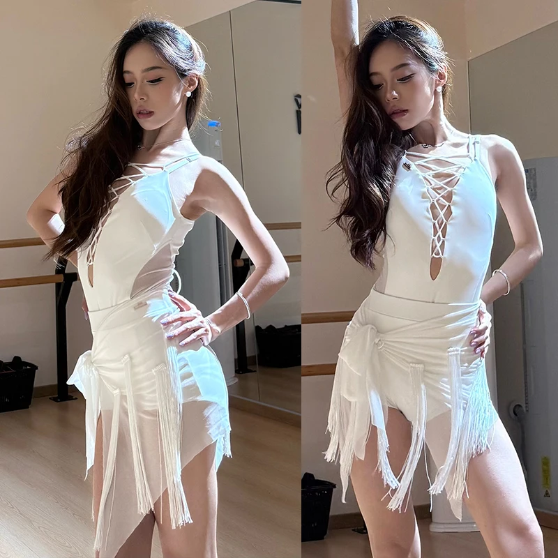 Conjuntos de Disfraces para Baile Latino de Verano 2026, Top Cruzado con Tirantes, Falda con Flecos Irregulares, Vestido Blanco Sexy para Práctica