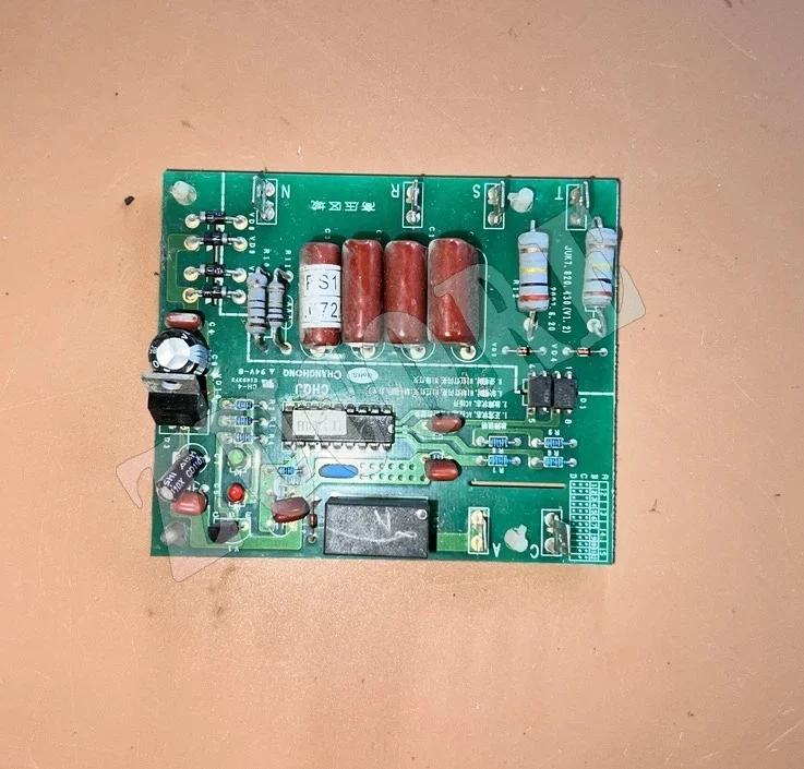 

Оригинальная плата последовательности фаз центрального кондиционера Changhong, основная плата управления JUK6.672.973/JUK7.820.430