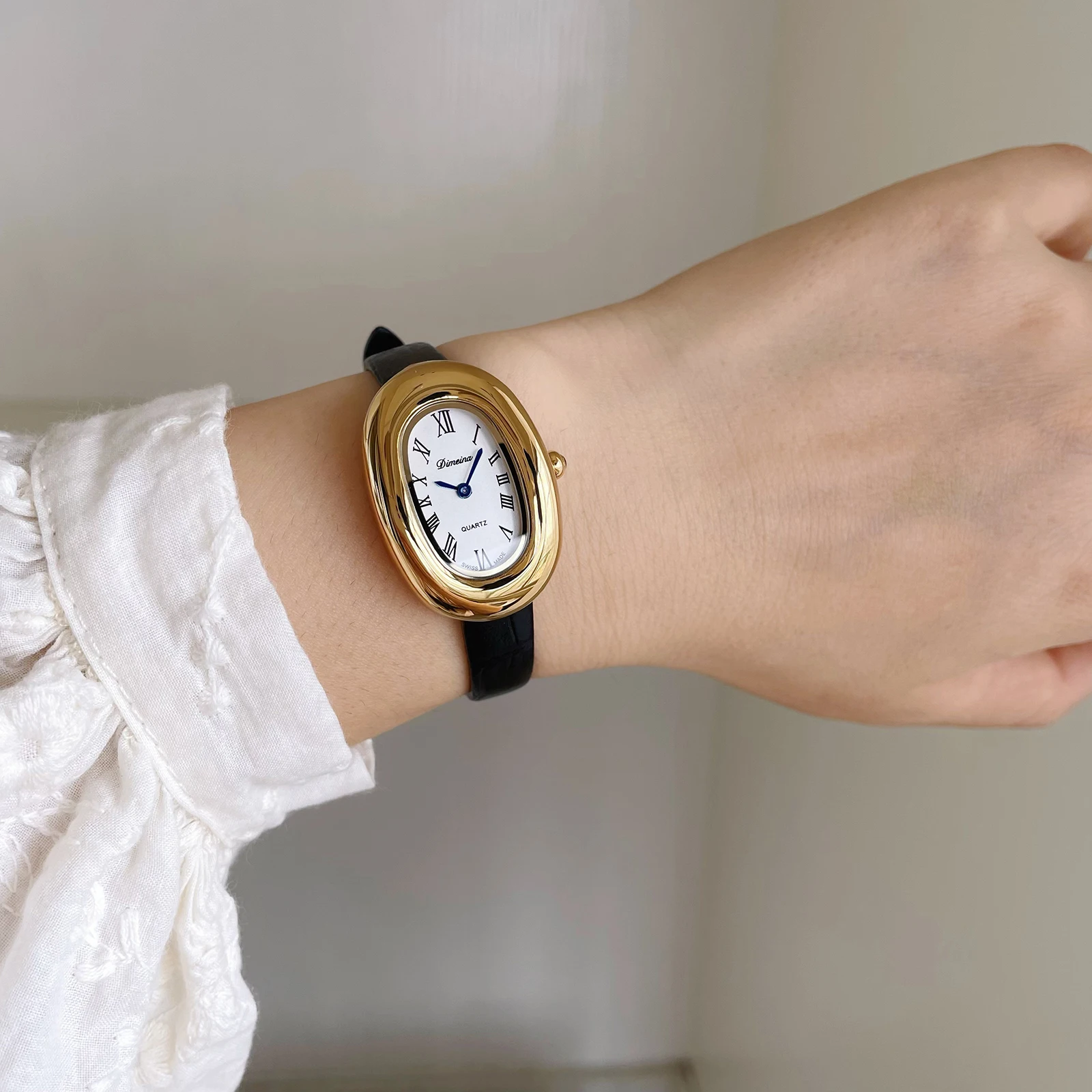 Classic Bathtub Style Retro Oval Leather Strap Watch For Women, A New 2026 Model, A Luxurious Quartz Watch Suitable For Women.