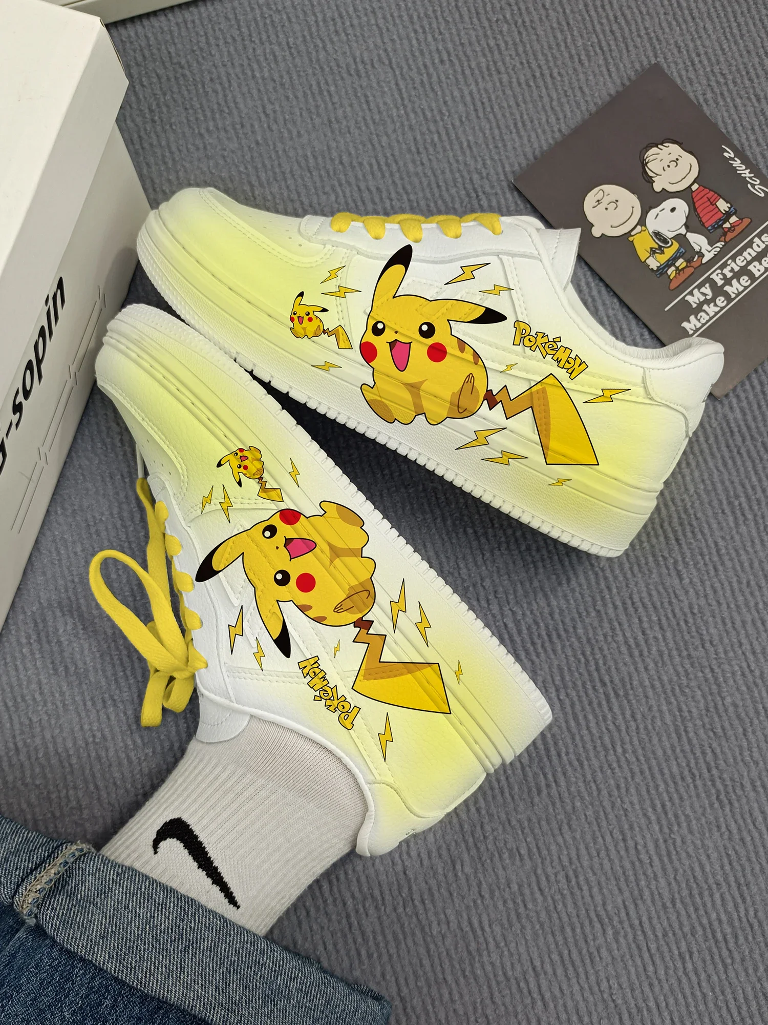 New Pokemon Sneakers Cherry Blossom Kawaii Pikachu Explosive Change Couple Shoes Spring And Autumn New Casual Shoes