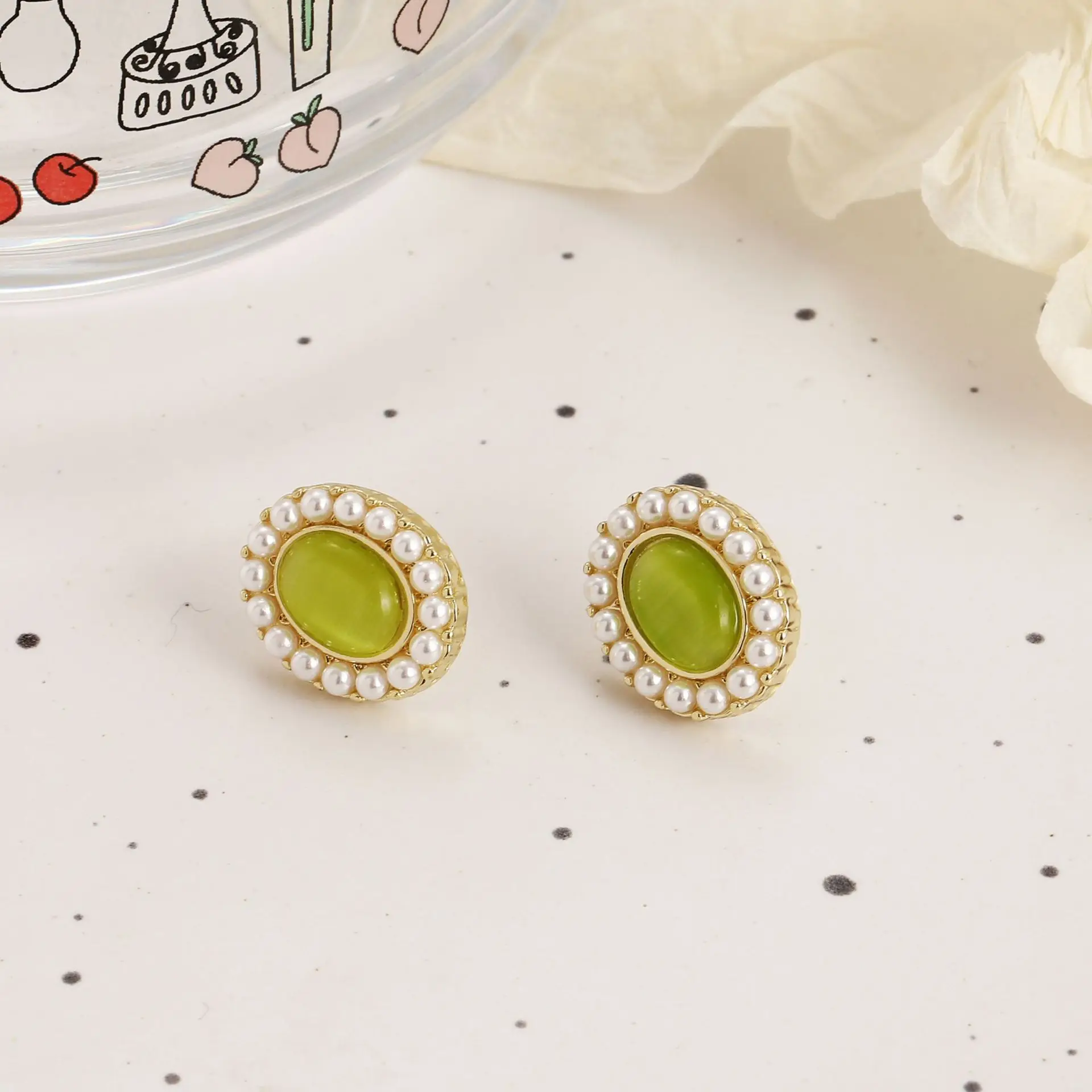 Retro Gentle Hepburn Style Elegant Green Cat Eye Oval Stud Earrings For Women Trendy Baroque Pearl Opal Geometrics Earrings Gift