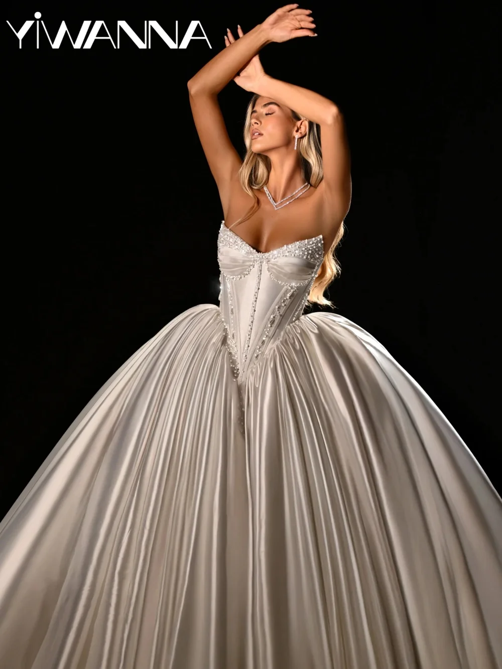 فستان زفاف طويل من الساتان واللؤلؤ اللامع، فستان زفاف رائع منظم، فساتين مخصصة برقبة على شكل قلب للعروس #4