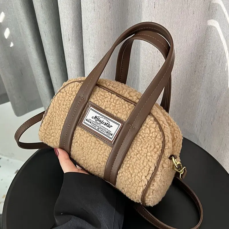 Miyagawa Plush Bag for Women Versatile Autumn Winter 2023 New Niche Design Single Shoulder Crossbody Bag Portable Fur Shell Bag