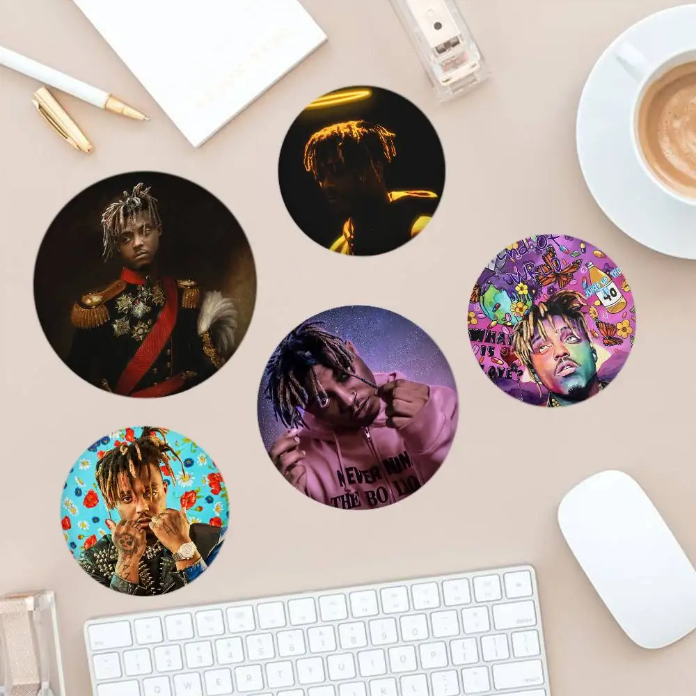 

Legends Tribute Juice WRLD Hip Hop Badges Creative Tinplate Button PinsBrooch Badge Clothes Backpack