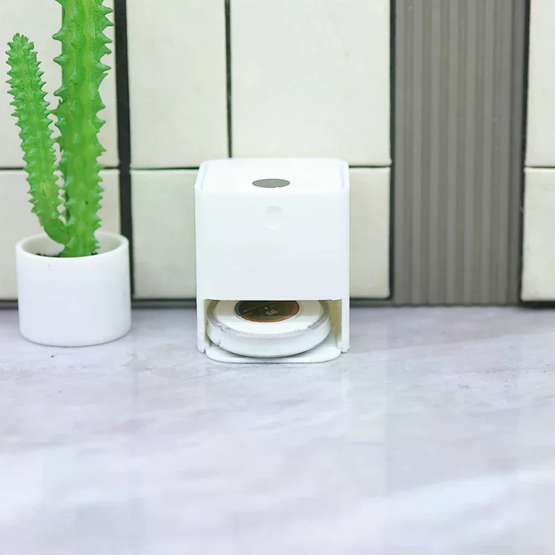 Mini aspirateur robot de Simulation pour maison de poupée, modèle de meubles de décoration, accessoires de scène micro, 1/12