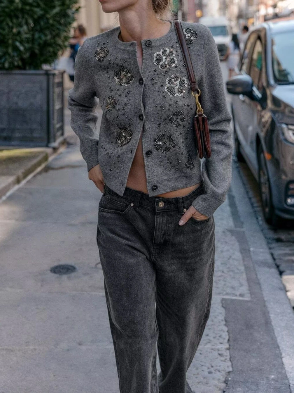 

Серый вязаный кардиган с бисером и блестками, осенний новый однобортный женский свитер с круглым вырезом и длинными рукавами, женские элегантные вязаные топы