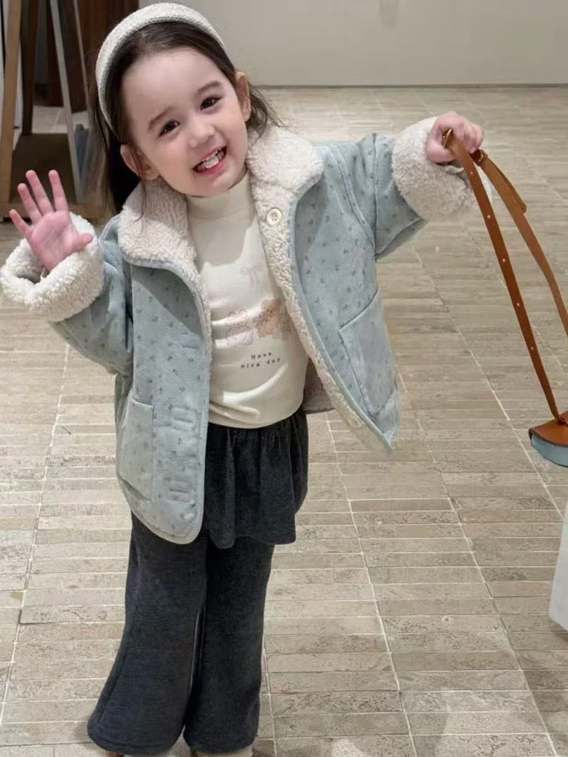 

Детская зимняя куртка из овечьего вельвета для девочек, повседневное хлопковое пальто с цветочным принтом, утепленная хлопковая верхняя одежда в корейском стиле, приталенный крой