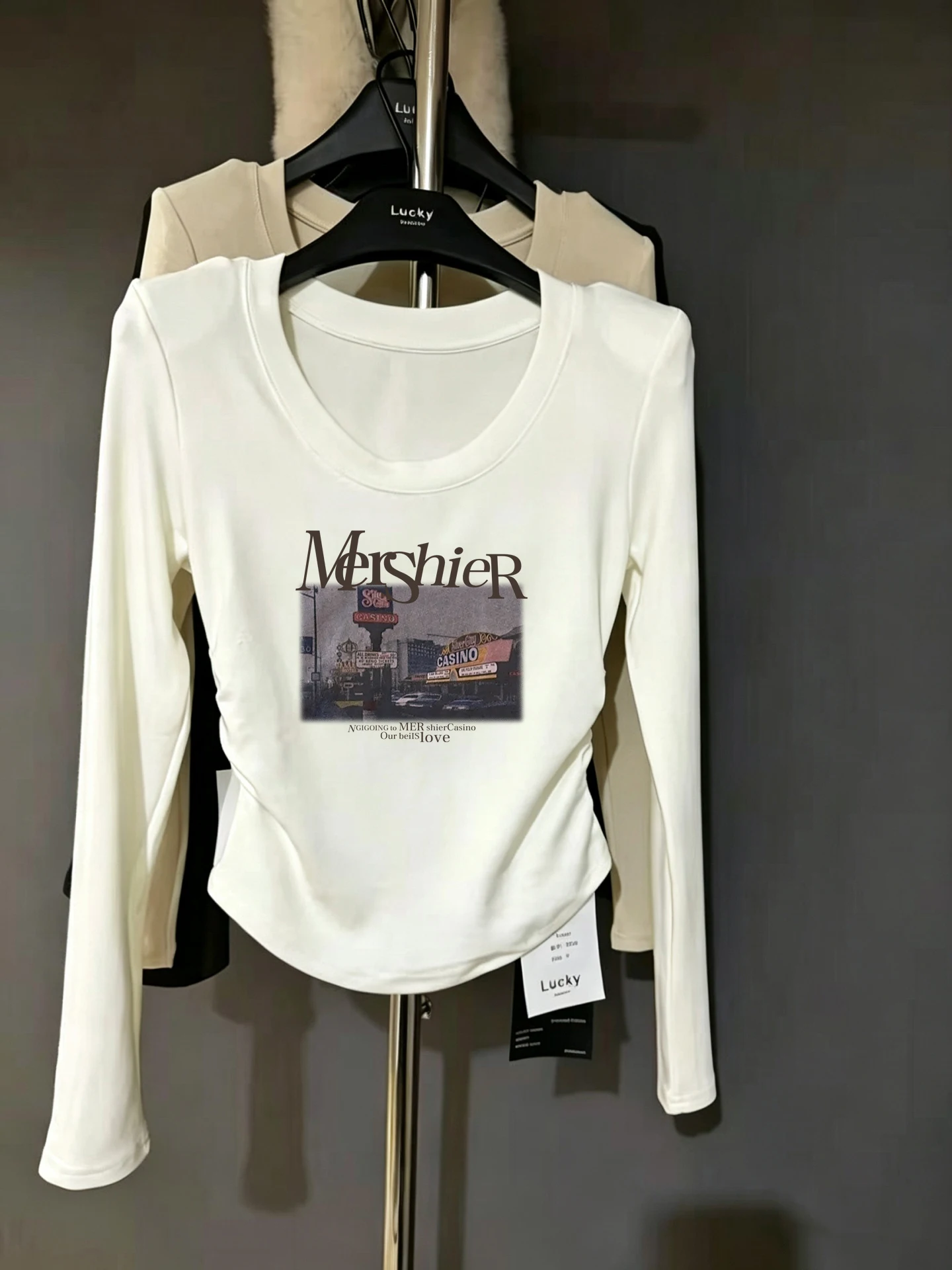 Fall 2026 Women's Korean Style Long Sleeve Slim Fit Versatile Shoulder T-Shirt Creative Pattern Commute Style Small Size Top