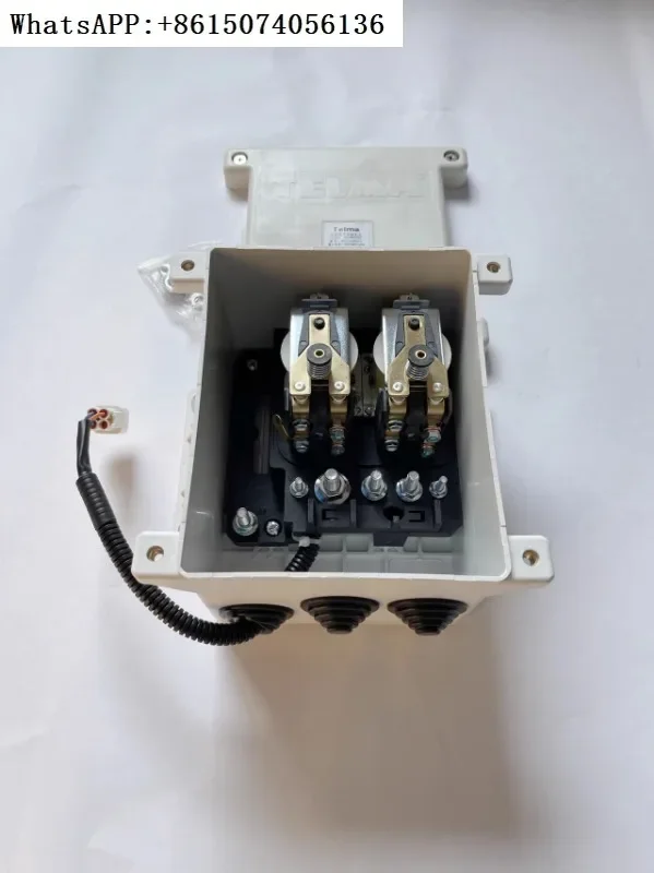 

The retarder relay control box SZZ52014 is used for high-power current contacts of electromagnetic brakes on buses and coaches