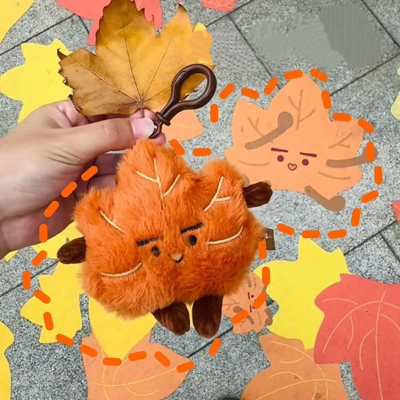 New#Cartoon Cute Small  Leaf Plush Keychain Creative Backpack Pendant Kawaii Mini Mock Leaf Doll Decoration Couple Gift