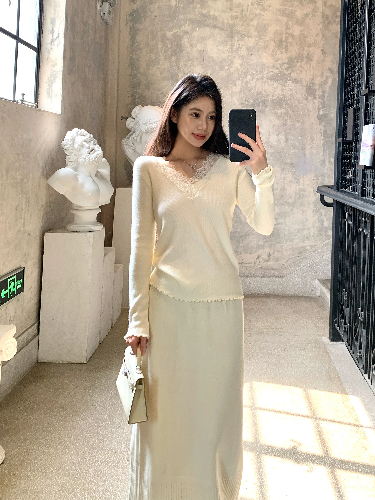 

Облегающий трикотажный базовый слой V-Ne, женский топ Pure Desire с кружевом и длинным светом, длинный топ стандартной длины для внутренней одежды