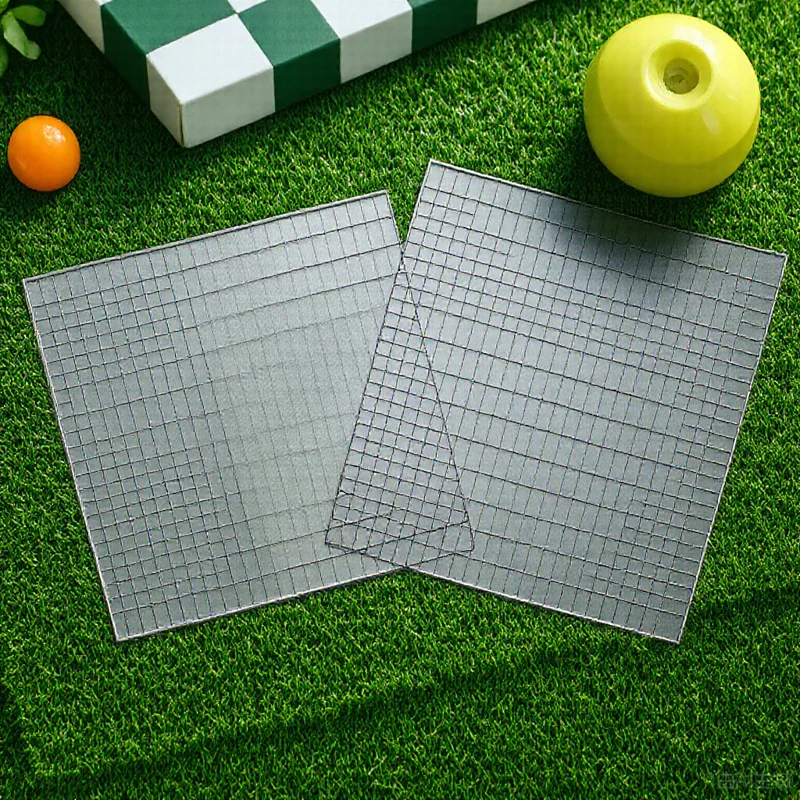 

Fish Tank Isolation Board Aquarium Divider Strong Durable Plastic Grid Cover Enhances Coexistence Prevents Ensures