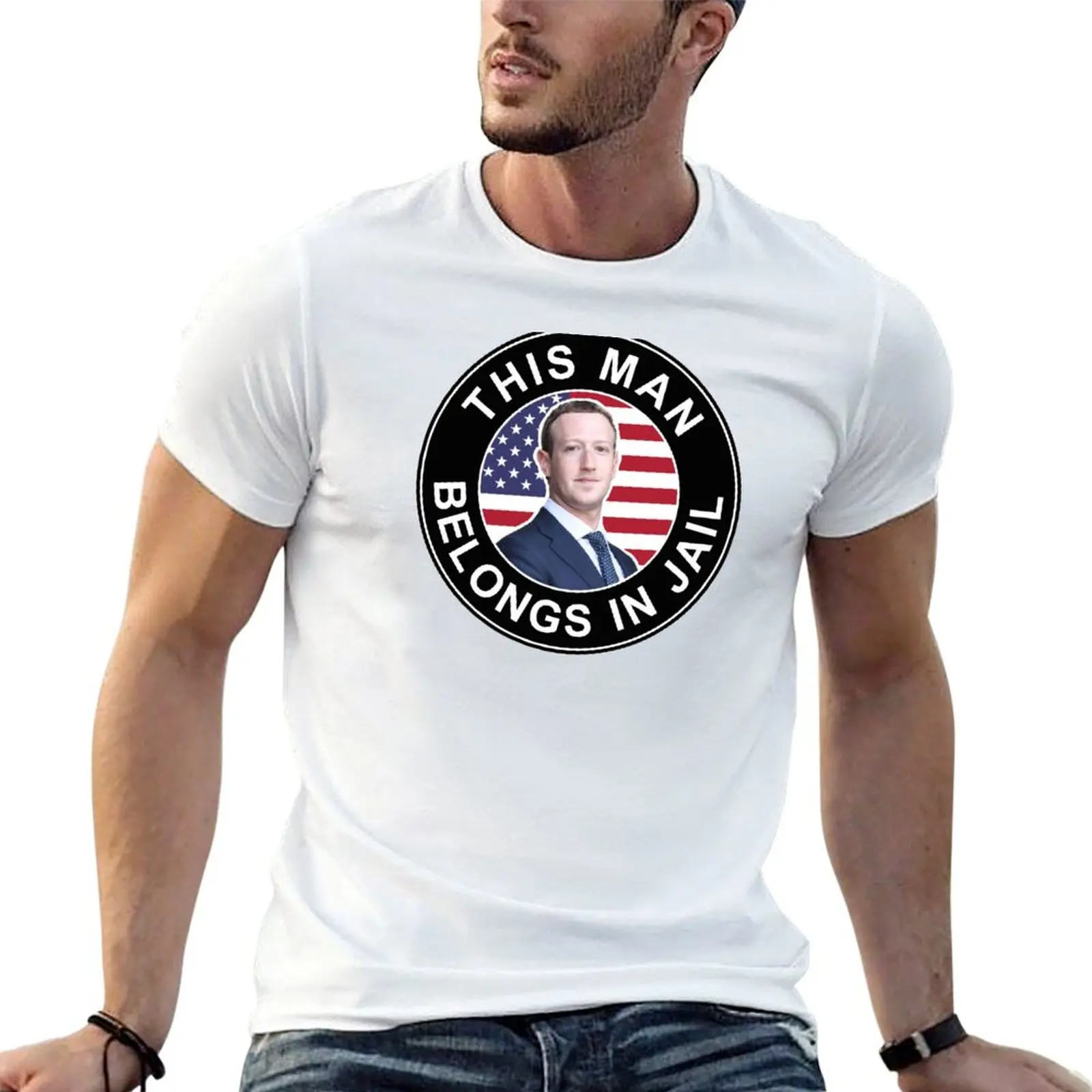 Zuckerberg Belongs in Jail T-Shirt Tee-shirt pour les vacances