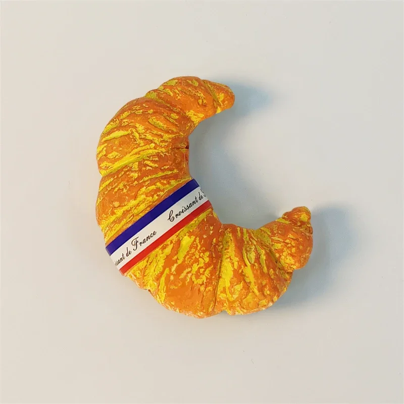 

Resin French Special Croissant Decoration, Painted Souvenirs, Magnetic Fridge Stickers, Home Decoration