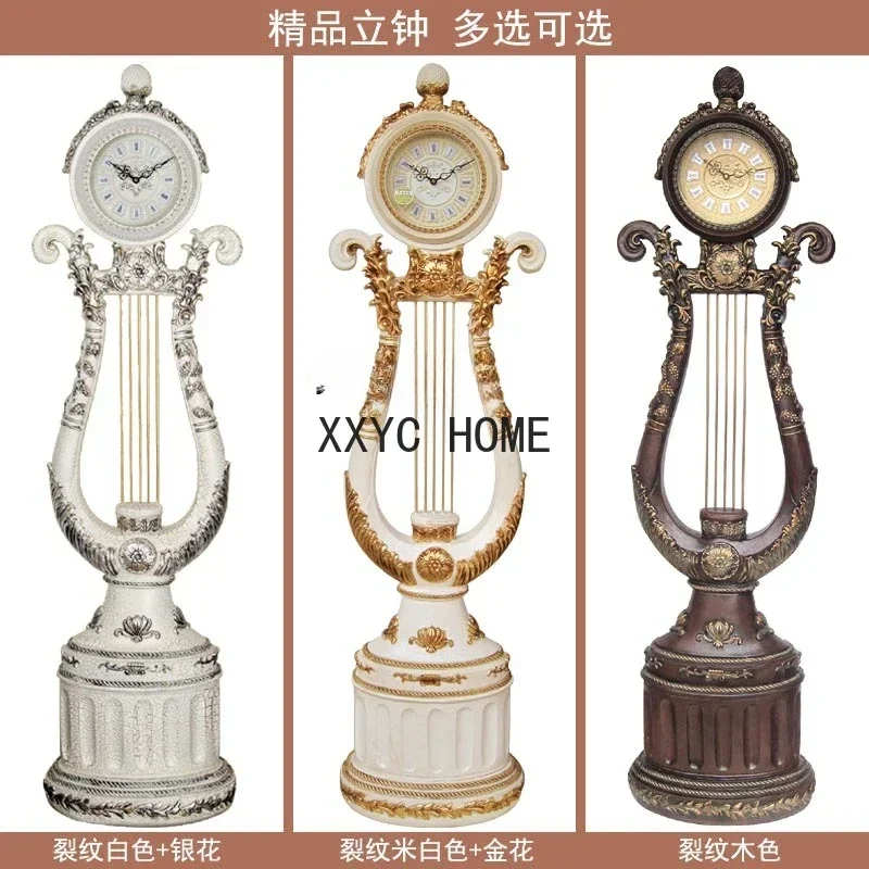 Villa Soggiorno Orologio antico da nonno in piedi Orologio con supporto semplice Orologio in legno massello Arte semplice Moda