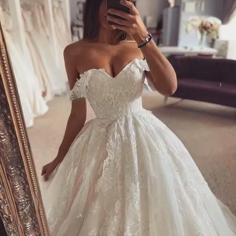 

Elegant Boho A-Line Wedding Dresses Off The Shoulder Lace Appliques Bridal Gowns Beach Tulle Customized Plus SizeVestidos de nov