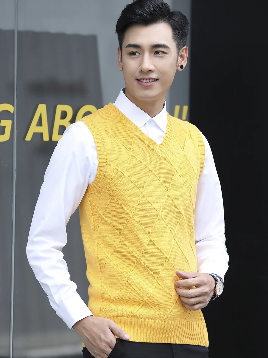 

Men's Winter Sweater Vest Pure Cotton Knitted Large V-ne Bla Woolen Knitwear Faionable Slim Fit Casual Youth Sle