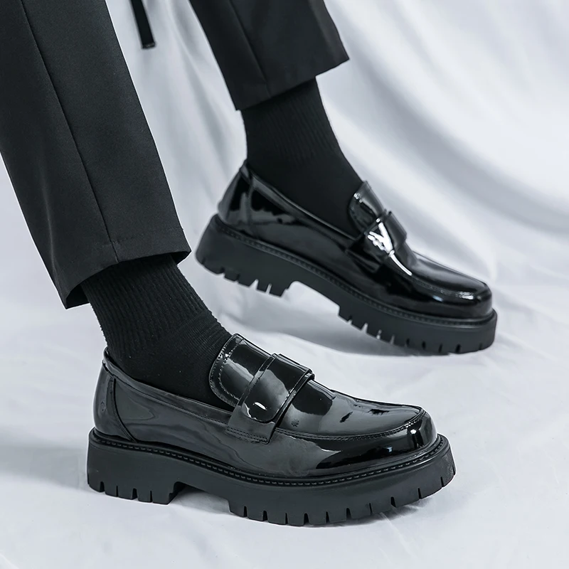 

Designer Brand Thick Soled Height Increasing Dress Shoes Simple Versatile Men's Business Shoes Office Commuting Men's Loafers