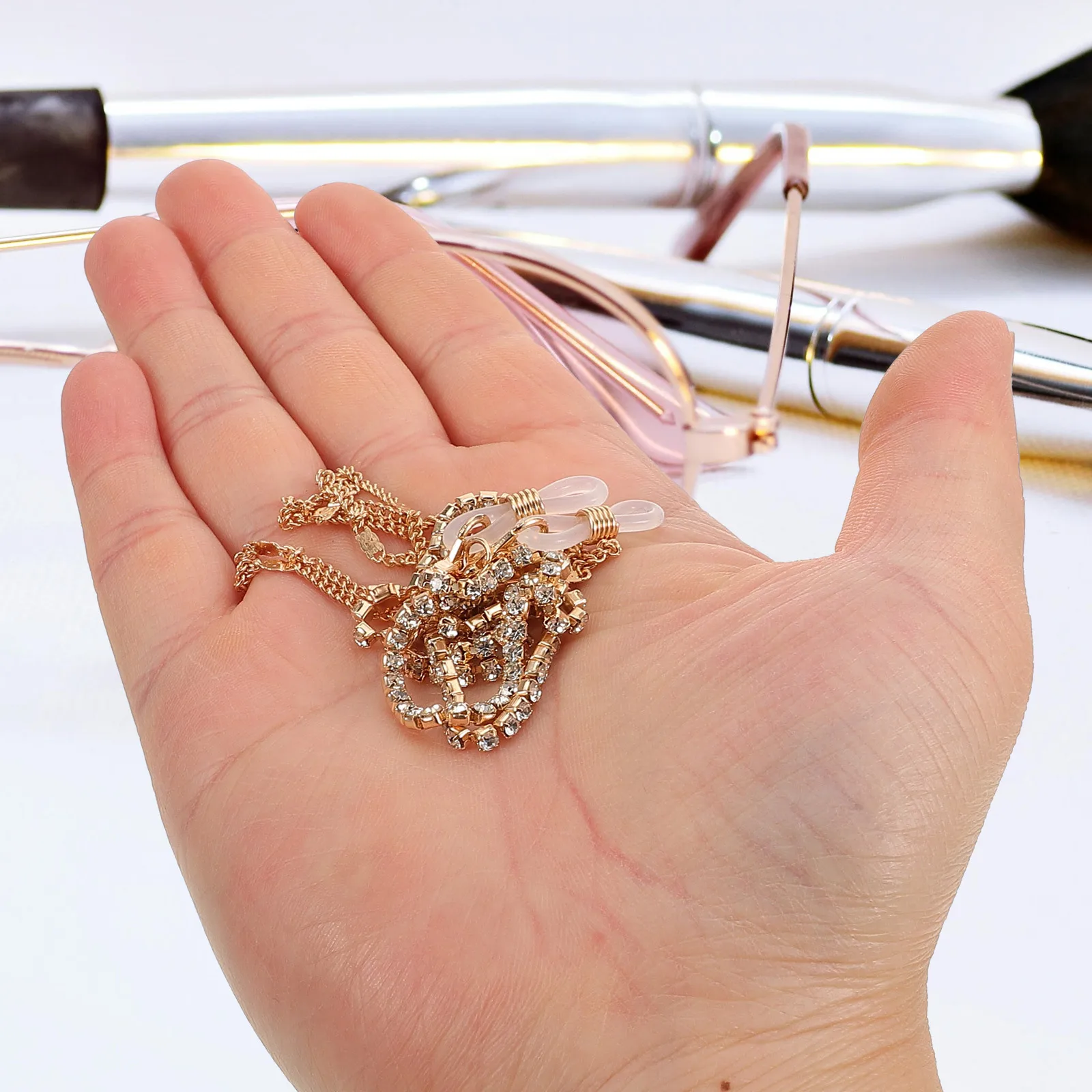 

Golden Eyeglass Chain Pearl Style Eyewear Retainer Strap For Sunglasses Glasses Holder Anti Slip Lanyard Running Hiking Cycling