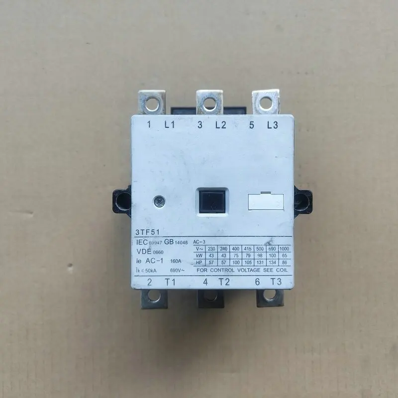 Used second-hand air conditioning accessories 5SM3 342-0 3TF51 22-0XF0 contactor 3TF48 22-0XQ0 3TF40 22-0X