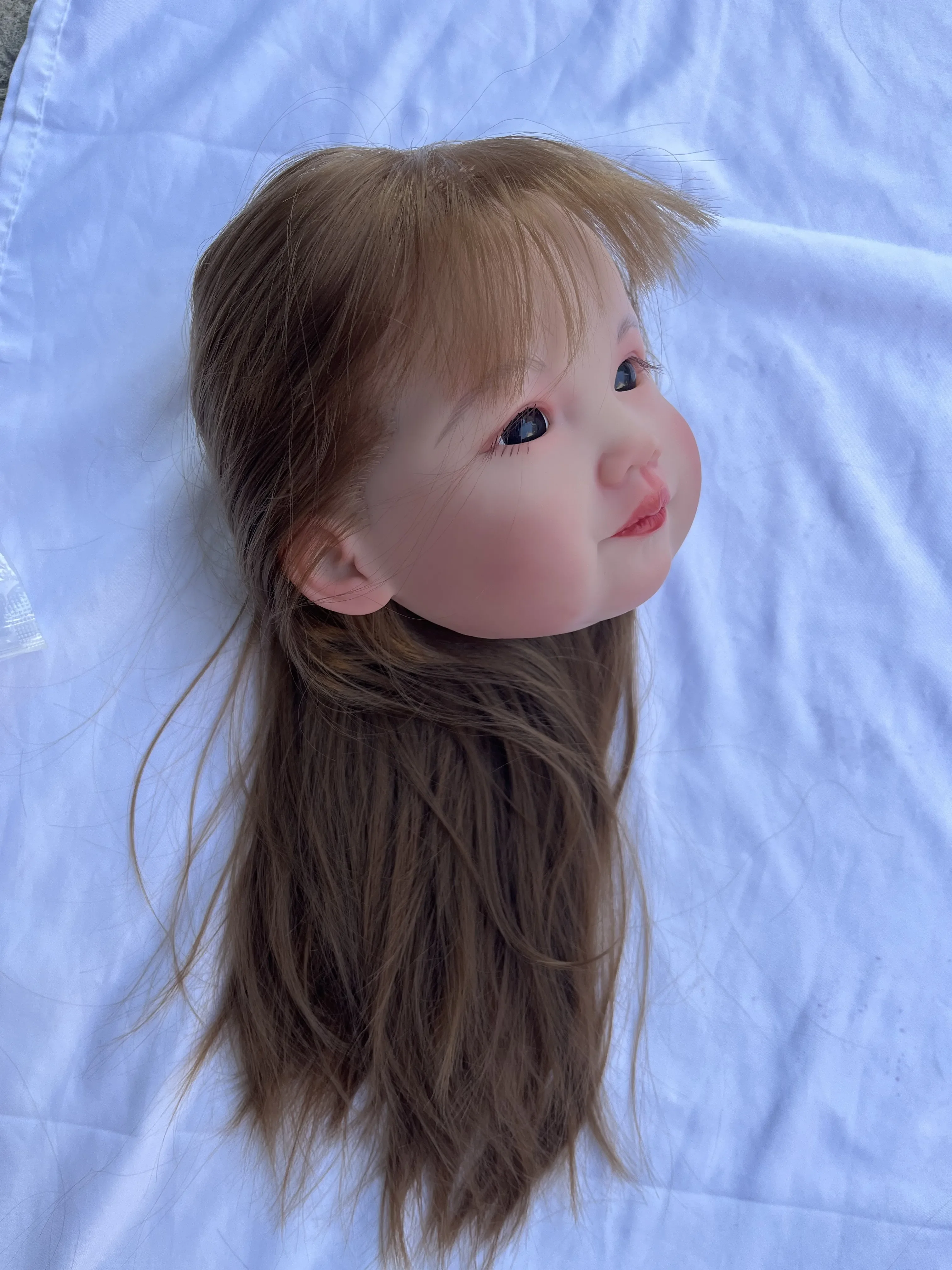 SINO-BB Fornecimento limitado personalizado Boneca bebê reborn de 32 polegadas Leonie com kits pintados de cabelo enraizado à mão presente de Natal