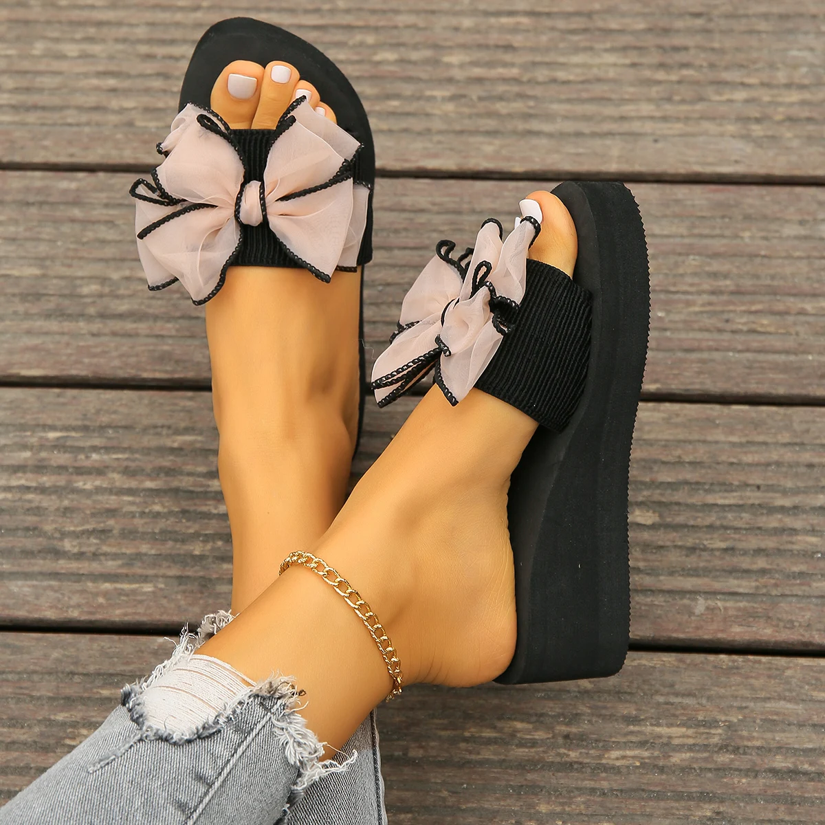 Sommersandalen für Damen, Hausschuhe mit Schleifenknoten, Flip-Flops mit hohem Absatz, modische Keilabsatz-Strandschuhe mit dicker Sohle für den Außenbereich am Strand – Detail 6