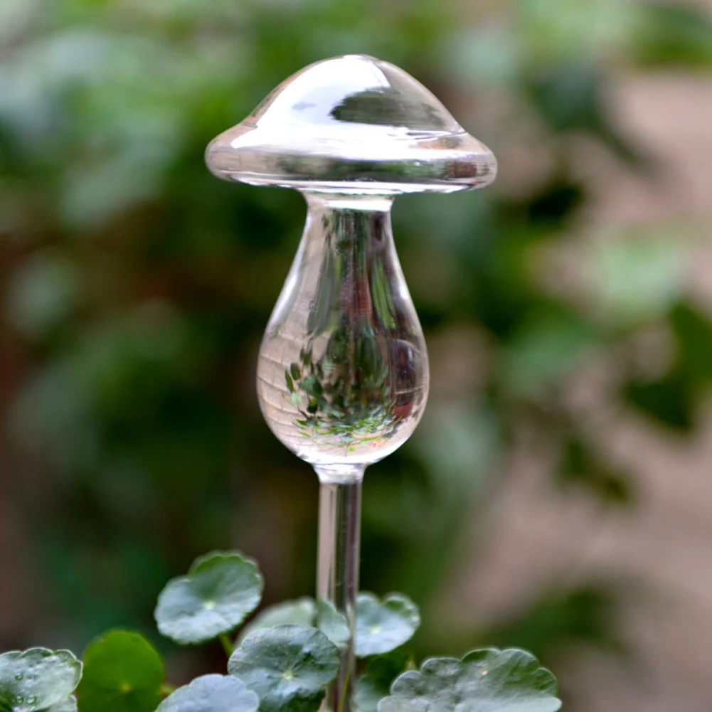 Plant Waterer Bulbs Self Watering Globes Automatic Watering Stakes Mushroom Rose Shape Design Clear Glass Plant Water Drippers