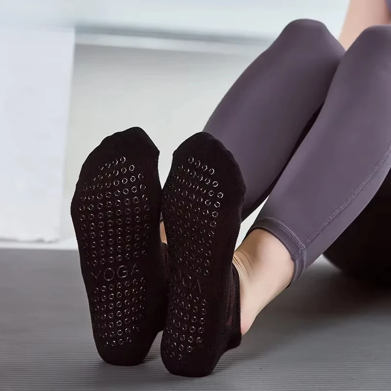 Looped Non-slip Yoga Socks Indoor Dance Train Pilates Sport Indoor Floor Sock Elastic Fit Your Foot Confortable Sock Sportswear