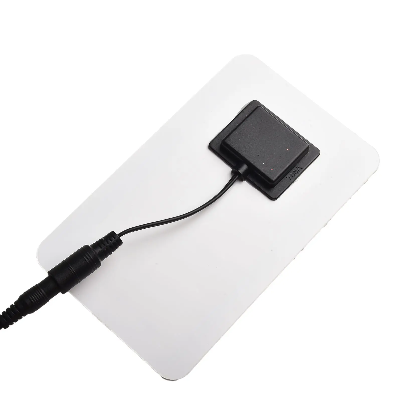 مروحة تهوية RV بقوة 2 وات، مروحة تبريد علية، لا تتطلب الكهرباء، منفذ إخراج USB مقاوم للماء ومقاوم للطقس