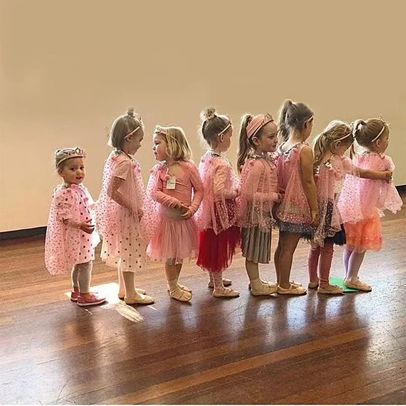 Natale Halloween Ragazze Mantello Capispalla Taglia unica Scialle con paillettes Cappotto per bambini per festa di compleanno Costume da principessa arcobaleno da spiaggia