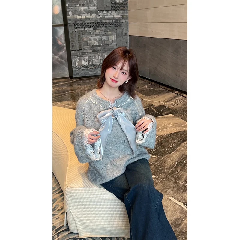 เสื้อสเวตเตอร์คอวีแต่งลูกไม้ผูกปมประดับลูกปัด ไซส์ใหญ่ สำหรับฤดูใบไม้ร่วงและฤดูหนาว เสื้อถักสำหรับผู้หญิง สไตล์ลำลอง เหมาะสำหรับใส่ไปทำงาน