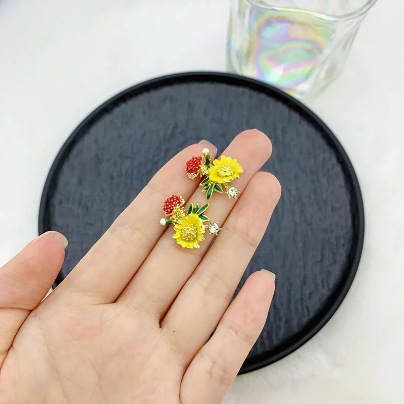 الرجعية نازف النفط الأصفر ديزي قرط صغير زهري للنساء موضة جديدة لطيف وحلو فتاة حفلة مجوهرات هدية عيد ميلاد