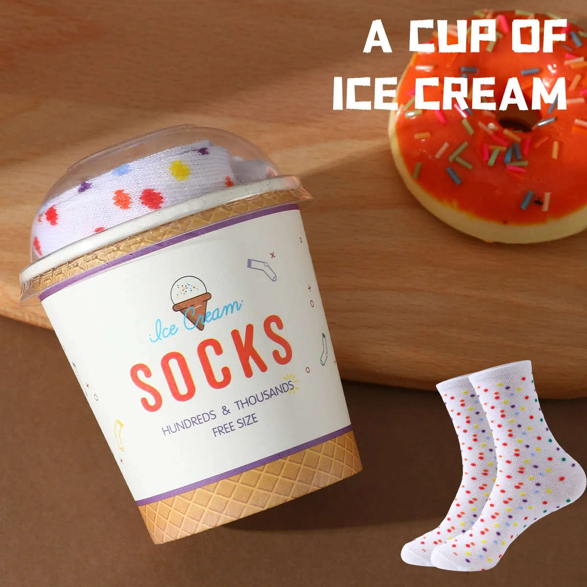 1 pair of unisex mid-calf socks in a novel and fun white ice cream gift box, creative socks with a fashionable and trendy style, comfortable and breathable, suitable for parties, casual wear, Valentine's Day, Halloween, birthdays, Christmas, New Year, Thanksgiving, autumn and winter, all-season styles, creative gift box